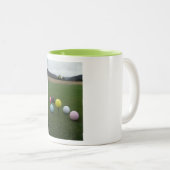 Paasgolf Tweekleurige Koffiemok (Voorkant rechts)