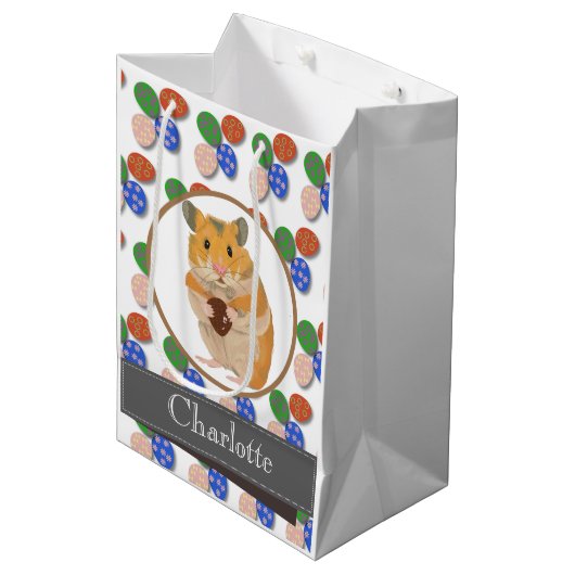 Paashamster met chocolade-eieren genaamd medium cadeauzakje (Voorkant Gekanteld)