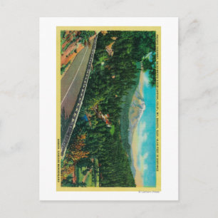 Pacific Highway met Mt. Shasta op afstand Briefkaart