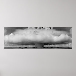 Paddenstoelwolk van een atoombomexplosie poster