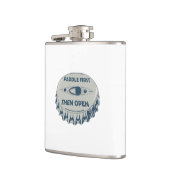 Paddle eerst dan openen heupfles (Links)