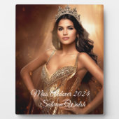 Pageant Queen Plaque (Devant)