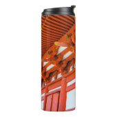 Pagoda bottom up perspective, Miyajima Thermosbeker (Gedraaid links)