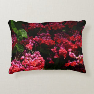 Pagoda Flowers Colorful Red en Roze Accent Kussen