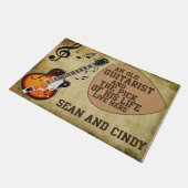 Paillasson An Old Guitarist And The Pick Of His Life Live (Incliné)