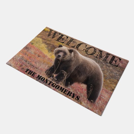 Paillasson Bear Walking In Fall Coloured Grass Photo Custom (Incliné)