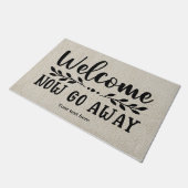 Paillasson Bienvenue, maintenant va de la porte (Incliné)