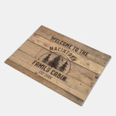 Paillasson Cabine de famille Rustic Wood Nom de famille (Incliné)