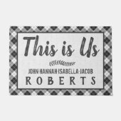 Paillasson Ceci est nous Black White Buffalo Check Nom Plaid  (Devant)