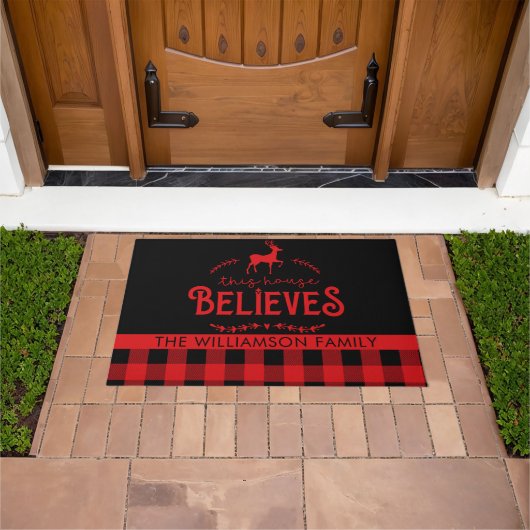 Paillasson Cette Chambre Croit Que Reindeer Plaid Nom De Fami (De plein air)