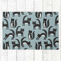 Chats Tuxedo noirs et blancs