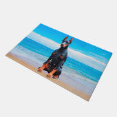 Paillasson Chien Doberman Assis Sur La Plage (Incliné)