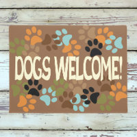Chiens de bienvenue avec conception Pawprint