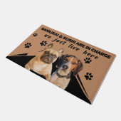 Paillasson Chiens sont responsables, Nous Vivons Ici Animaux (Incliné)