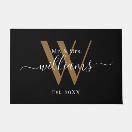 Paillasson Élégant M. Et Mme Black Gold Monogramme Nom Script (Devant)