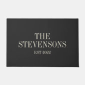 Paillasson Famille Classique Design Nom Est Date Noir (Devant)