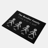 Paillasson Famille de 4 squelettes Halloween Doormat (Incliné)