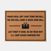 Paillasson Funny Package Delivery Humor Rustic Minimalist (Devant)