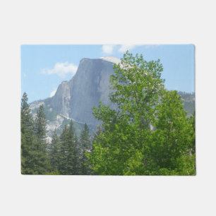 Paillasson Half Dome en été depuis le parc national de Yosemi