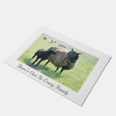 Paillasson Il y a d'un chez chaque mouton noir de famille (Incliné)