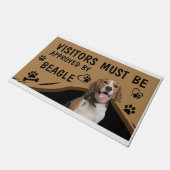 Paillasson Le Visiteur Doit Être Approuvé Par Le Beagle Sprin (Incliné)