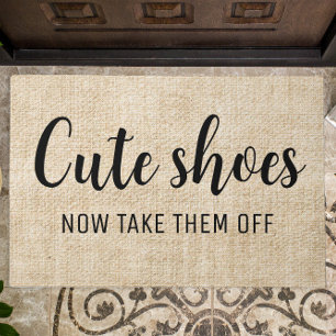 Paillasson Les Chaussures Mignonnes Maintenant Les Enlevez