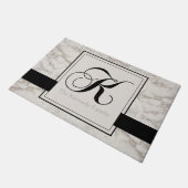 Paillasson Marbre Motif Noir Monogramme K Ajouter Nom Élégant (Incliné)