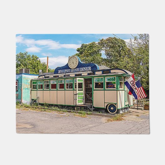 Paillasson Miss Port Henry Diner, Port Henry, New York (Devant)