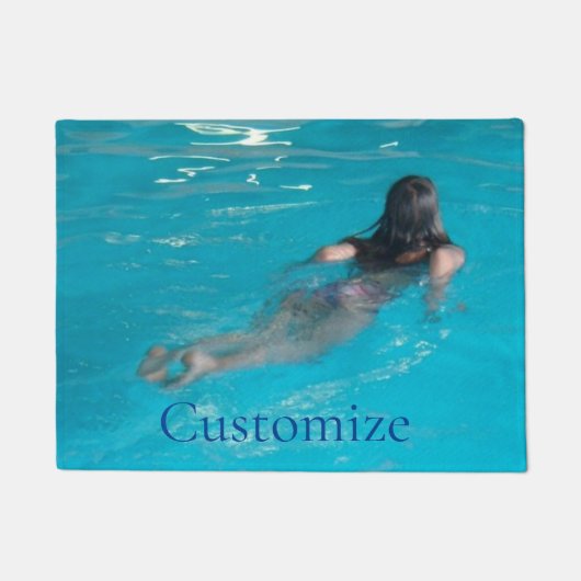 Paillasson Modèle féminin natation Thunder_Cove (Devant)