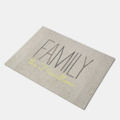 Paillasson Monogramme de famille rustique chic en gris beige (Incliné)