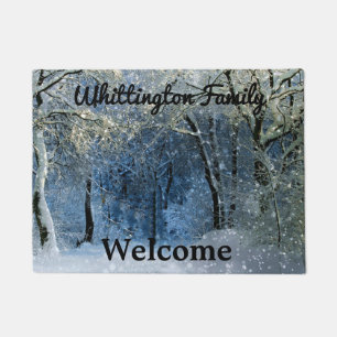 Paillasson Nom de famille Snowy Forest Sunshine Welcome Porte