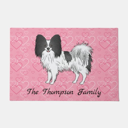 Paillasson Papillon noir et blanc mignon chien sur coeur rose (Devant)