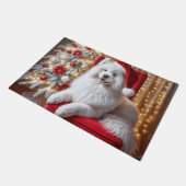 Paillasson Père Noël Samoyed Dog sur une chaise rouge (Incliné)