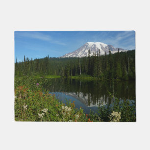 Paillasson Reflet du lac du mont Rainier avec des fleurs sauv