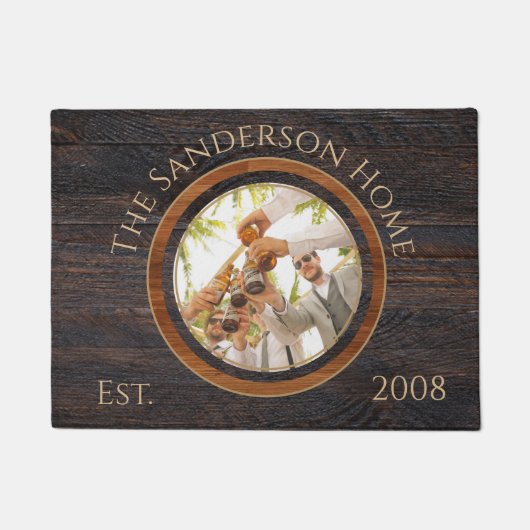 Paillasson Rustic Wood Tone Nom de famille Photo (Devant)