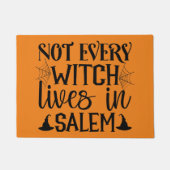 Paillasson Toutes les sorcières ne vivent pas à Salem Hallowe (Devant)