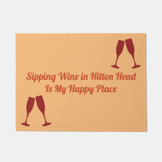 Paillasson Vin sirotant à Hilton Head avec des verres