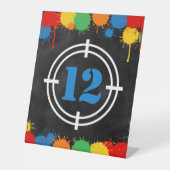 Paintball Splatter Verjaardag Leeftijd Jongens Ped Reclamebord Met Voetstuk (Voorkant)