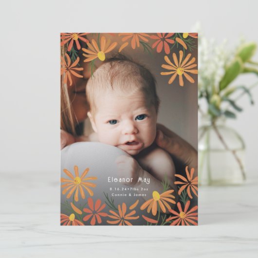 Painted Daisies Photo Birth Aankondiging (Staand voorkant)