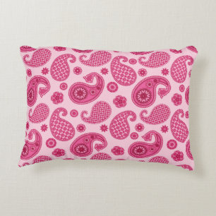 Paisley Pattern, Pastel Coral Pink and Fuchsia Accent Kussen