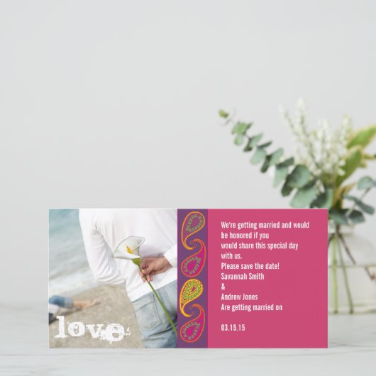 Paisley slaat de datum op save the date (Staand voorkant)