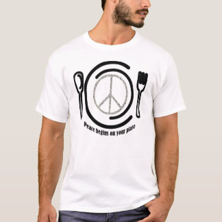 paix sur le T-shirt de plat