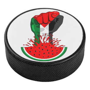 Palestijnse verzetsstrijders steken de kop op in W Hockey Puck