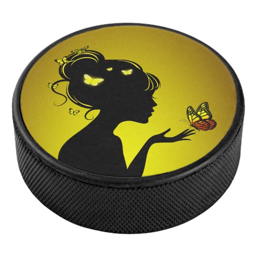Palet De Hockey La femme papillons jaunes (3/4/2016 12:00:00 AM)