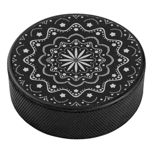 Palet De Hockey Puck Mandala (3/4/2016 12:00:00 AM)