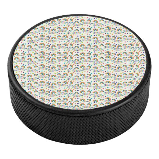 Palet De Hockey Round car accessory with a cheerful rainbow (3/4/2016 12:00:00 AM)