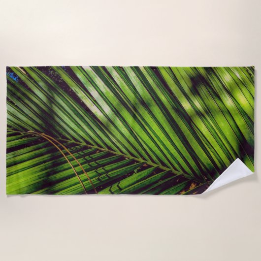 Palm Frond, aiguilles de pin et ombres Serviette d (Devant)