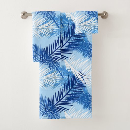 Palm Leaf Print, Cobalt, White en Sky Blue Bad Handdoek (Insitu)