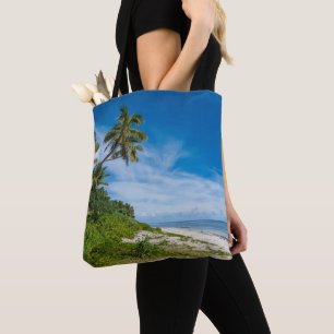 Palm-omzoomde Kolovai-strand Draagtas
