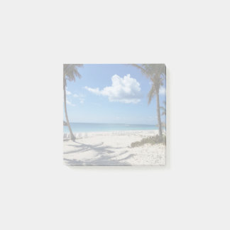 Palm schaduwen en open luchten post-it® notes